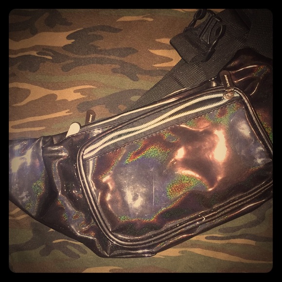 Fanny pack - Picture 1 of 2